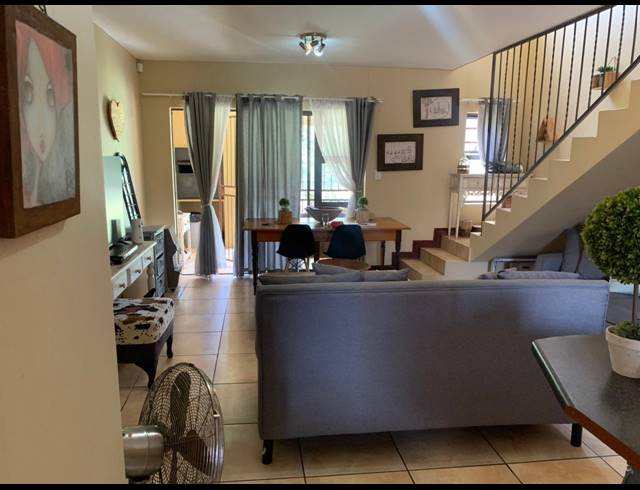 2 BEDROOM APARTMENT FOR SALE IN HEIDELBERG CENTRAL